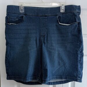 DKNY Women's Pull On Blue Denim Stretch Shorts XL Pockets Summer Casual Travel